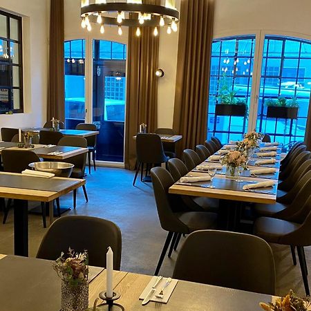 Bischoffs Hotel Bad Urach Bagian luar foto