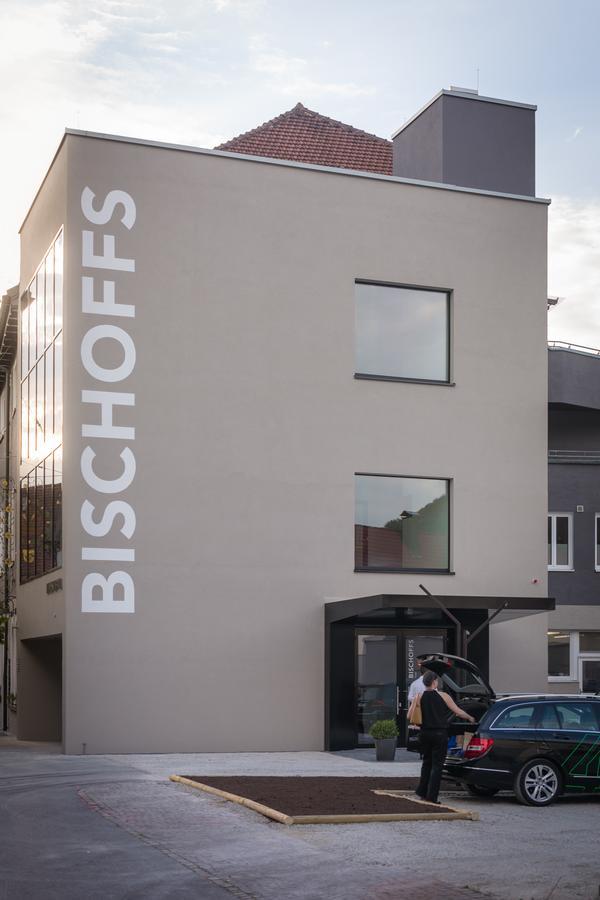 Bischoffs Hotel Bad Urach Bagian luar foto